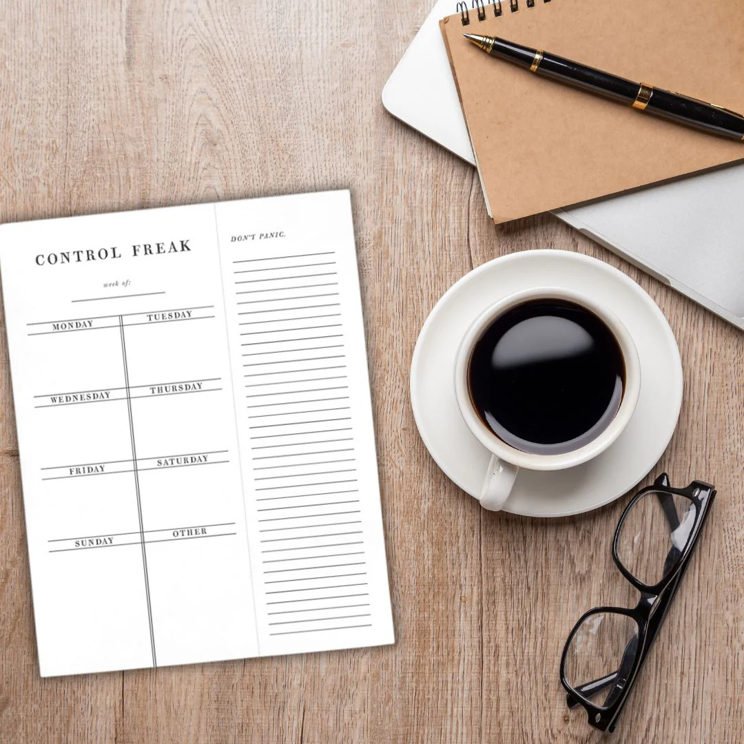 Control Freak Weekly List Notepad | 8.5" x 11" Desk Planner - Image 7